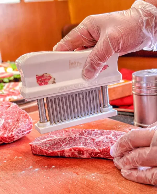 HK - Hộp 100 Chiếc Găng Tay Cao Su Non Trong Suốt Không Bột Đạt Tiêu Chuẩn 4K An Toàn FDA - Hình ảnh 5